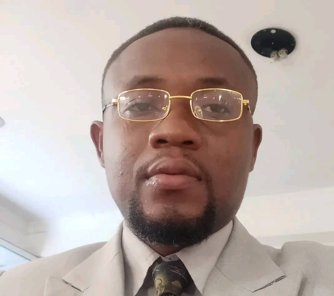 Emmanuel KANKU MUKENGESHAYI - Fondateur Yes I'm Fine